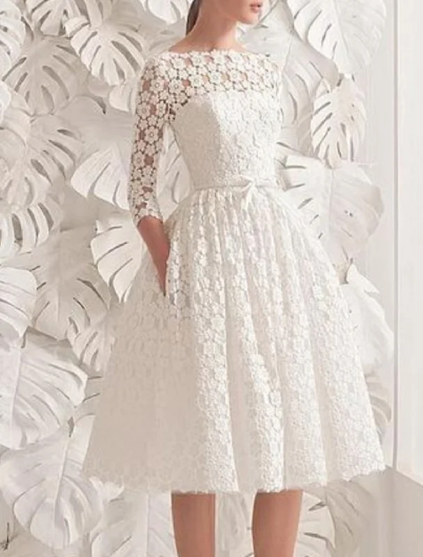 A-Line/Princess Scoop Knee-length Lace Wedding Dress Vintage Lace Dress