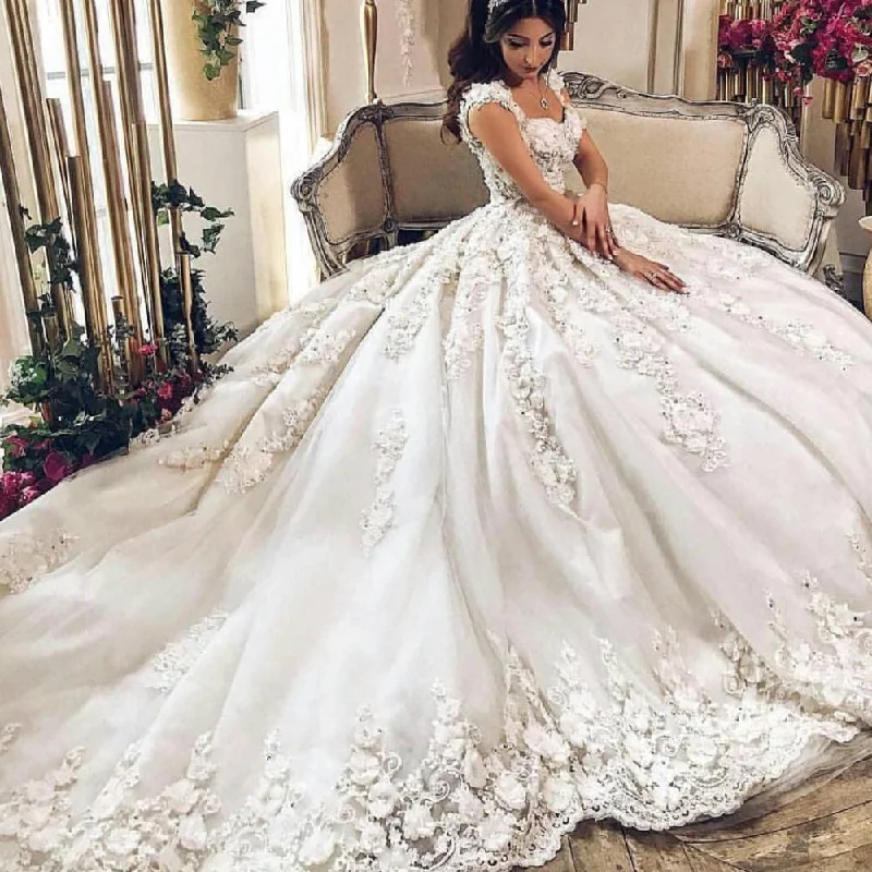 luxury wedding dress ball gown handmade flowers lace appliqué v neck elegant boho wedding gowns 2021 Sparkling Bridal Gown