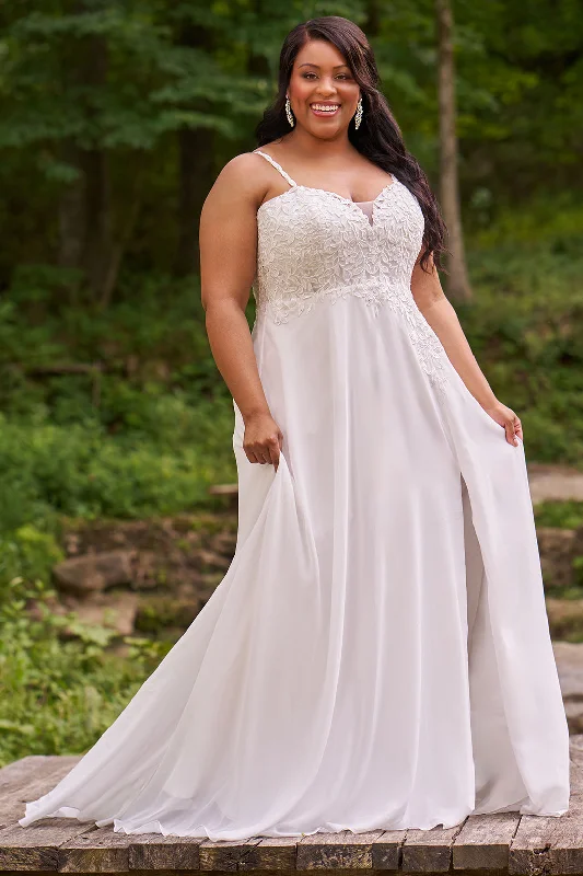 Briar Wedding Dress White Lace Gown